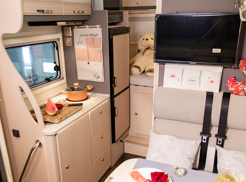 適合多年齡段選擇的房車(chē)