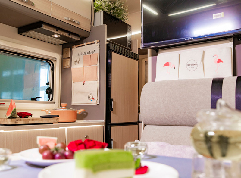 適合多年齡段選擇的房車(chē)