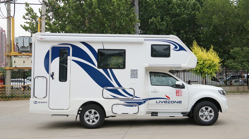 大床、大客廳得房車，四驅、動力好