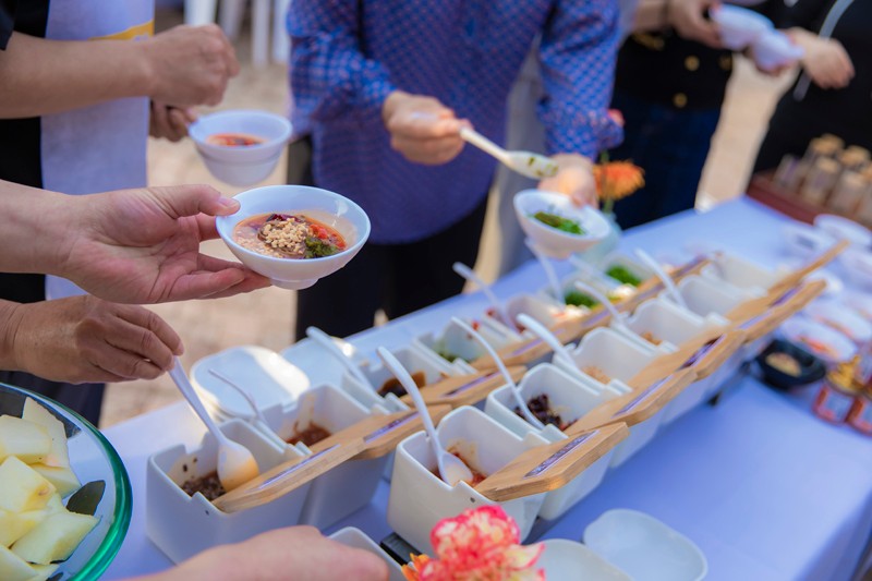 舒適房車(chē)生活，你怎么能不羨慕？