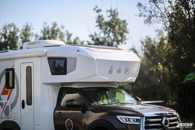 打響第二炮！搶先實拍體驗覽眾自由炮-B皮卡四驅(qū)房車