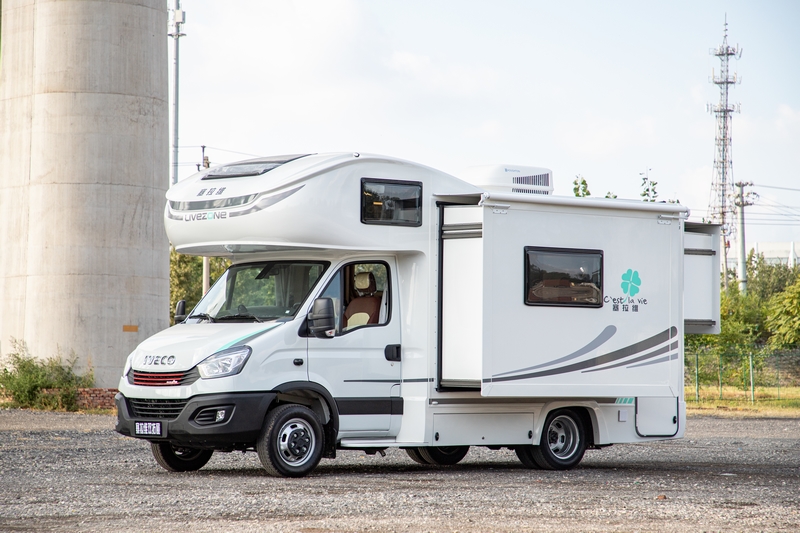 賽拉維房車 雙拓展版實(shí)車拍攝,更顯房車魅力 賽拉維房車 雙拓展版實(shí)車拍攝,更顯房車魅力