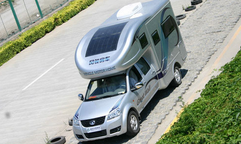 你沒看錯，歡迎來到2012年的房車世界！