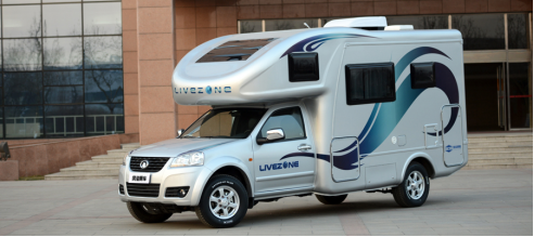 你沒看錯，歡迎來到2012年的房車世界！