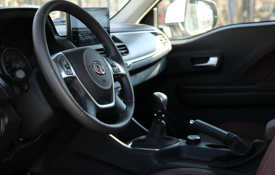 分時四驅、超大空間、一代經典——風駿C7！