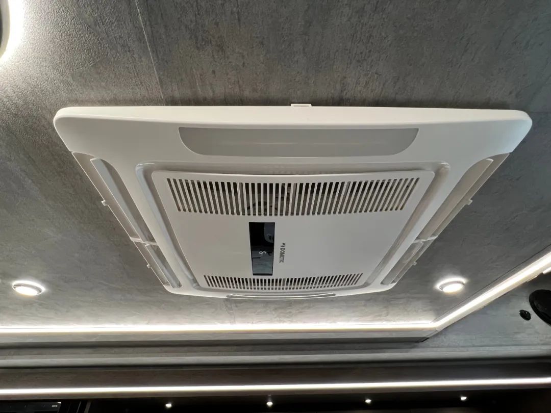 來福房車_雙拓大空間_超高性價(jià)比 來福房車_雙拓大空間_超高性價(jià)比