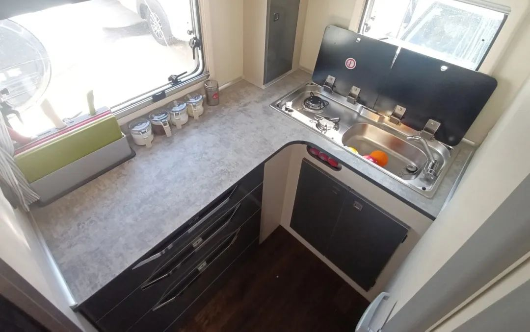 8月12日，相約武漢！顏值、動力、空間都滿意的皮卡房車來了！