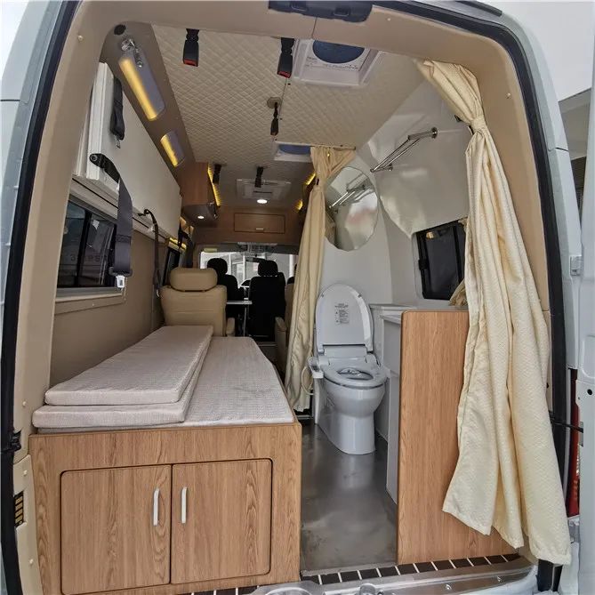 想買輛房車環游中國，該選B型還是C型？